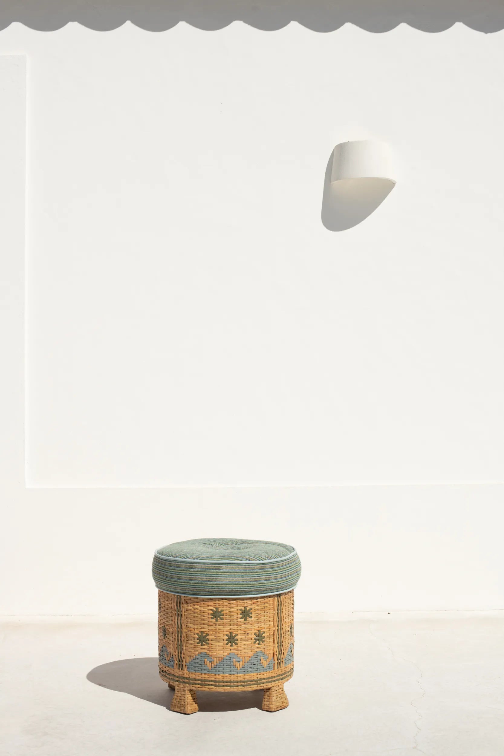 The Bodie Pouf, Seaglass