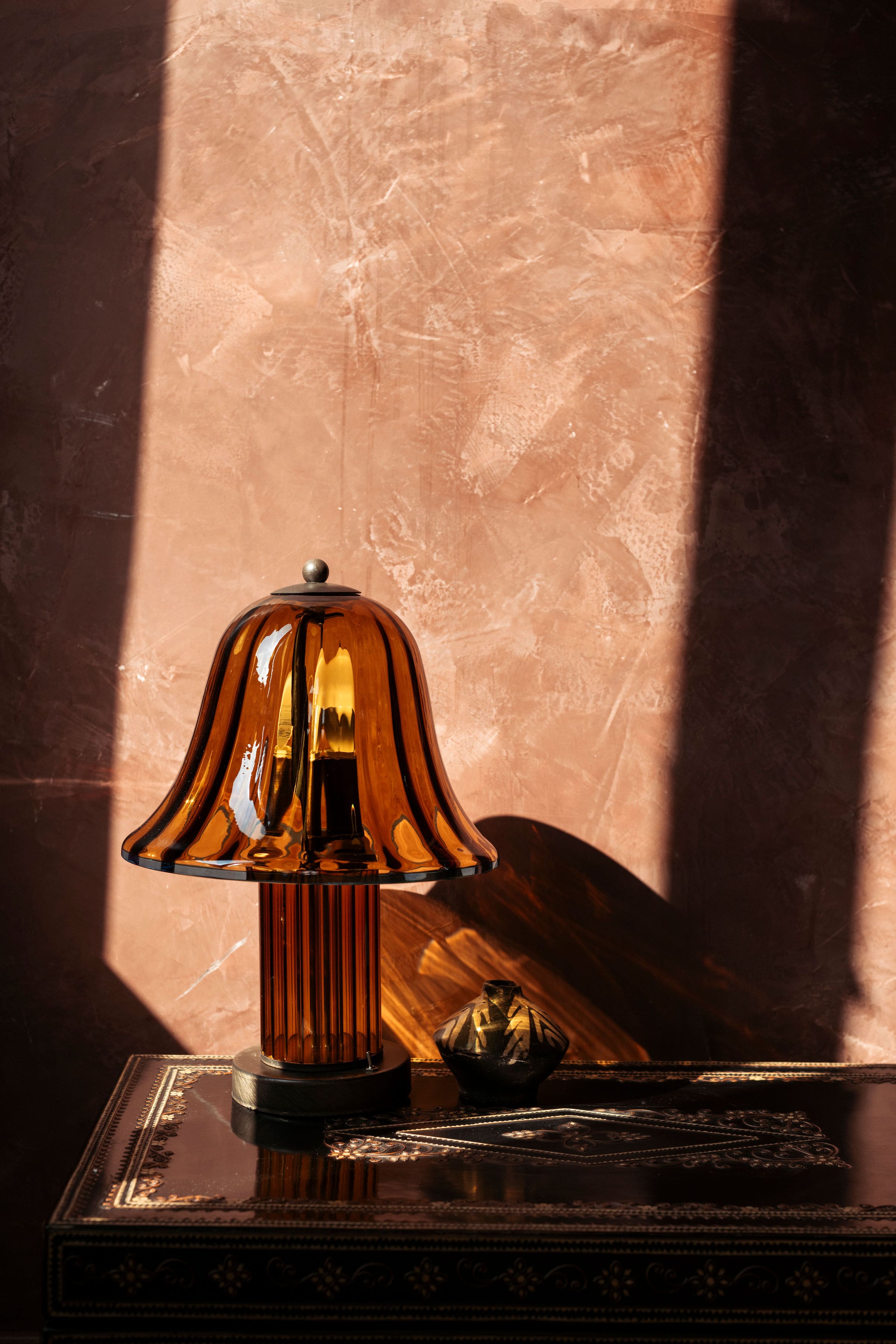 Capanna Table Lamp, Amber